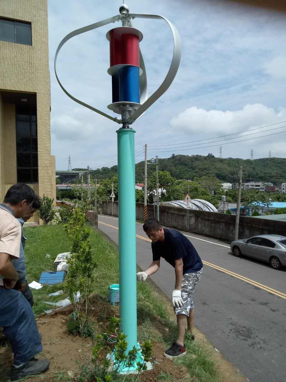 300W12V/24V maglev wind turbine with low wind speed rotation without noisy and vibration